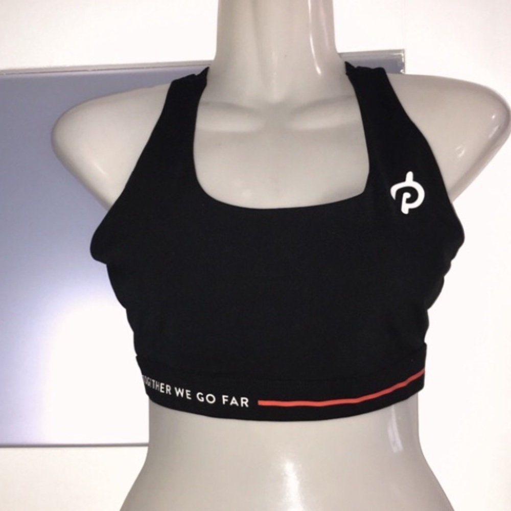 ✨sold✨Peloton laser cut black sports bra
